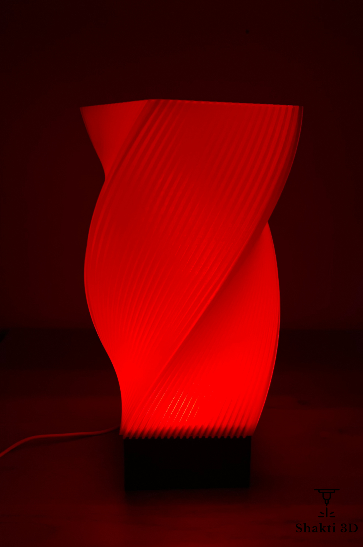 Shakti Light – Lampe design, personnalisable avec filtres de couleur