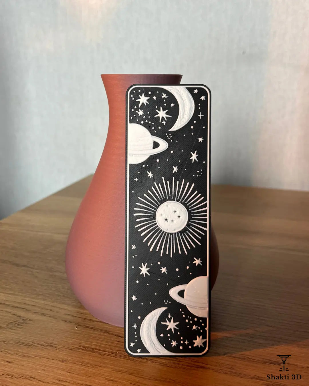 Lot vase moderne & marque-pages célestes SHAKTI 3D