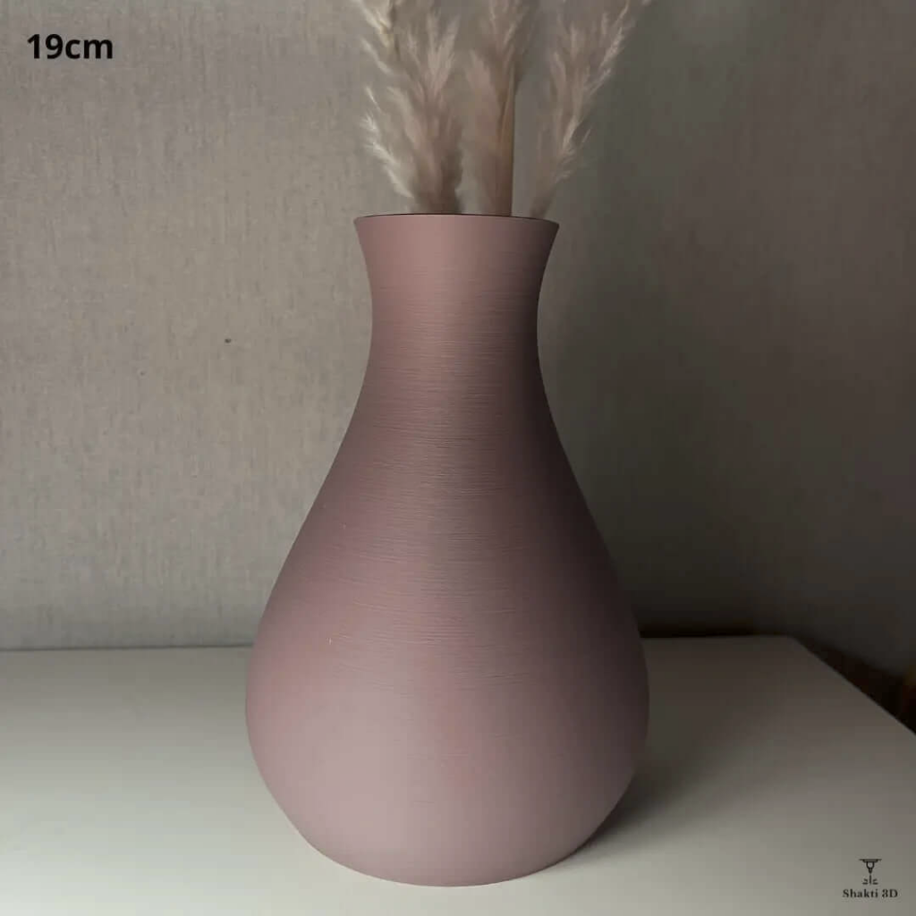 Vase décoratif 3D, hauteur 19 cm. Design épuré et élégant, idéal pour sublimer une table, une étagère ou un espace de vie