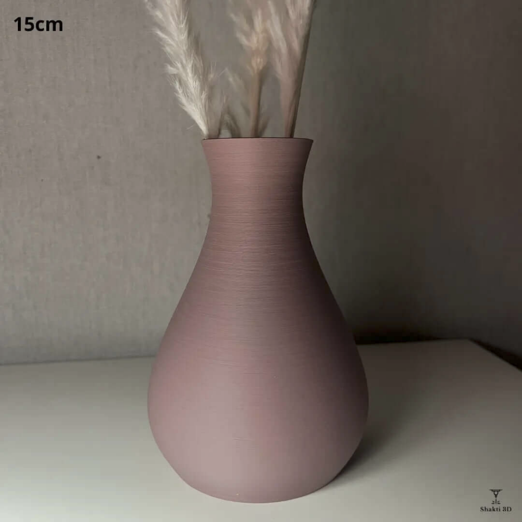 Petit vase design en 3D, hauteur 15 cm. Accessoire déco moderne pour fleurs séchées ou fleurs fraîches