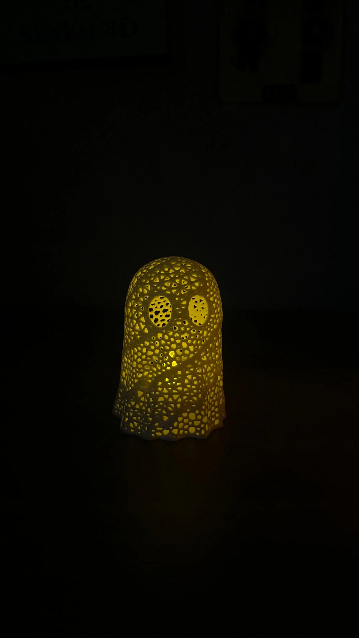 Fantômes lumineux d’Halloween