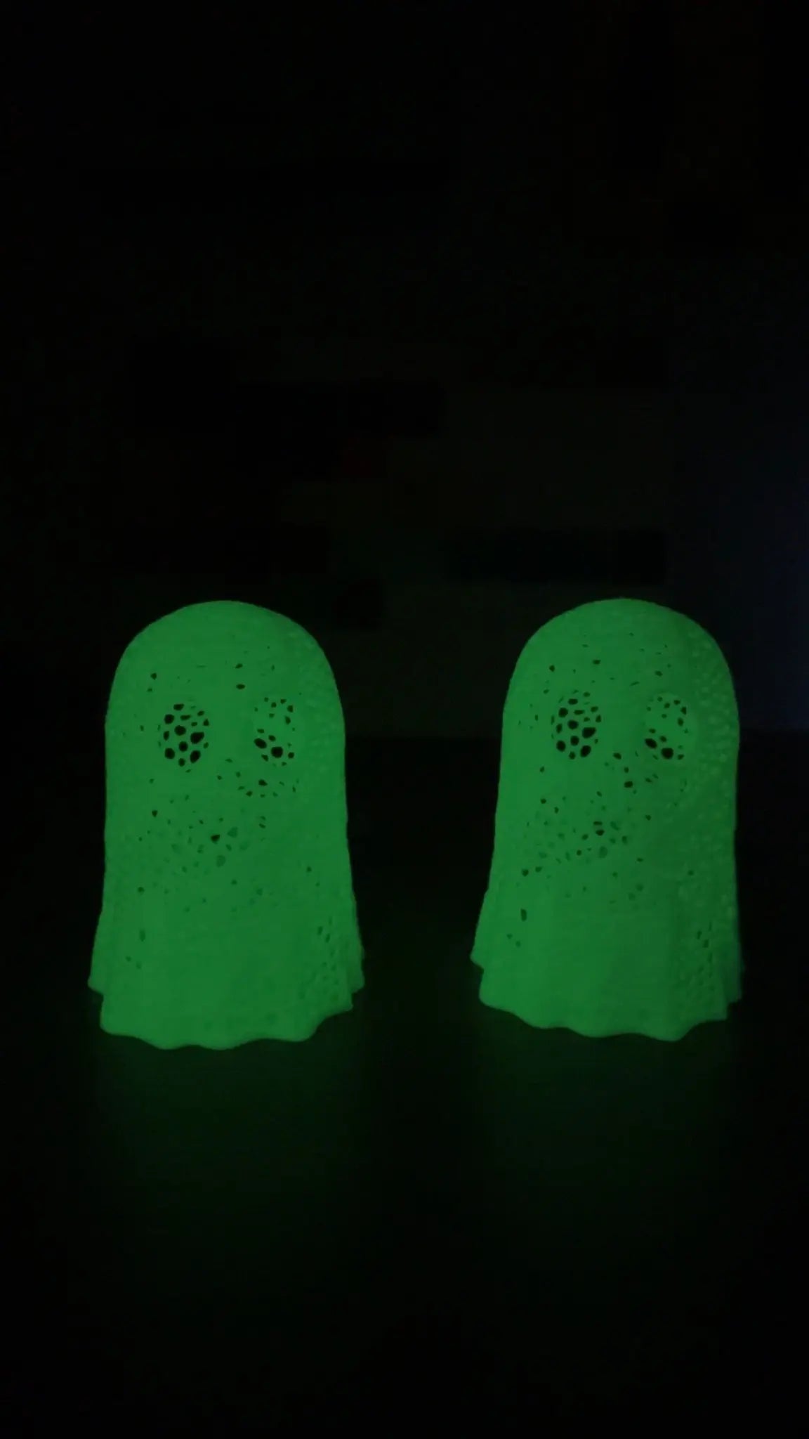Fantômes lumineux d’Halloween SHAKTI 3D