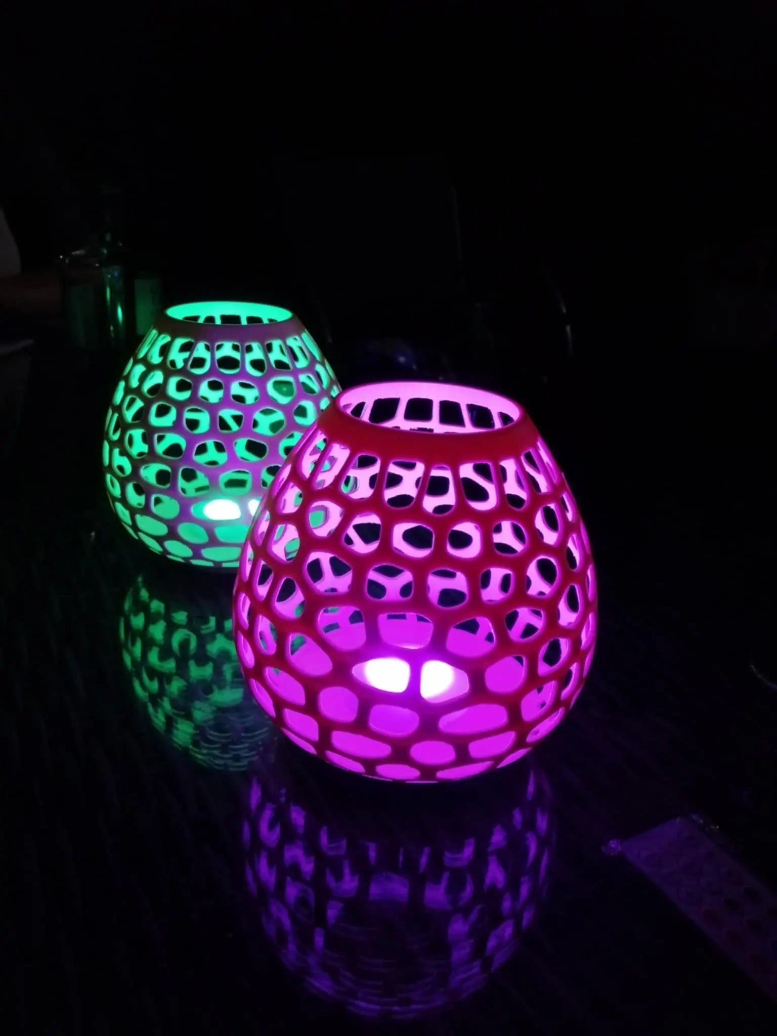 Lampe perforée SHAKTI 3D