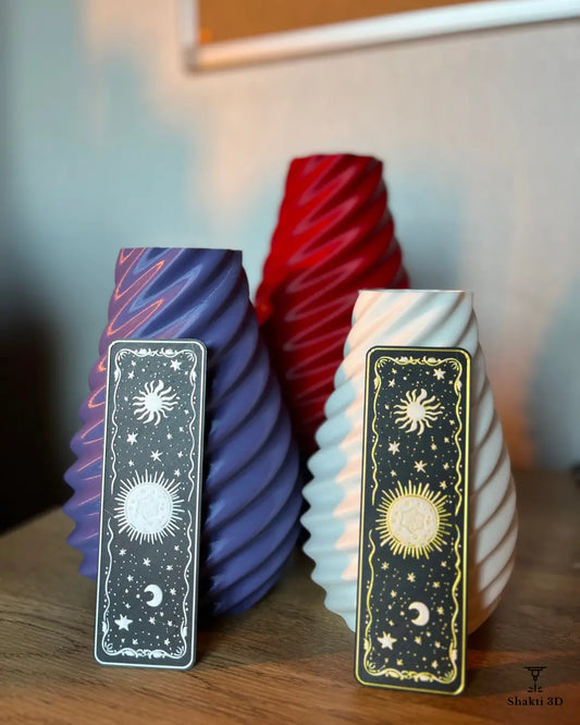 Lot Vase torsadés & marque-pages célestes SHAKTI 3D