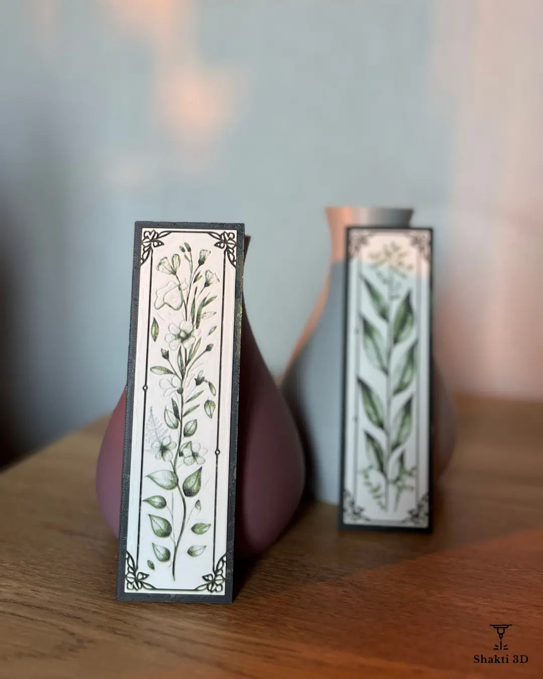 Lot Vases Modernes & Marque-pages Elegance Florale SHAKTI 3D