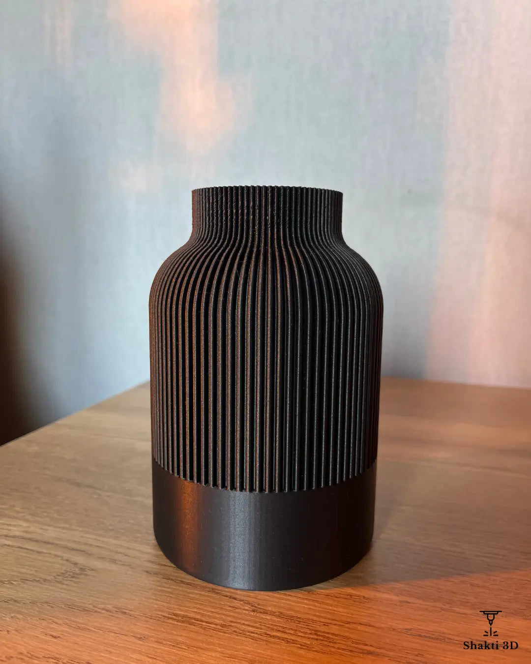 Vase Linéa – Design 3D Minimaliste & Raffiné SHAKTI 3D